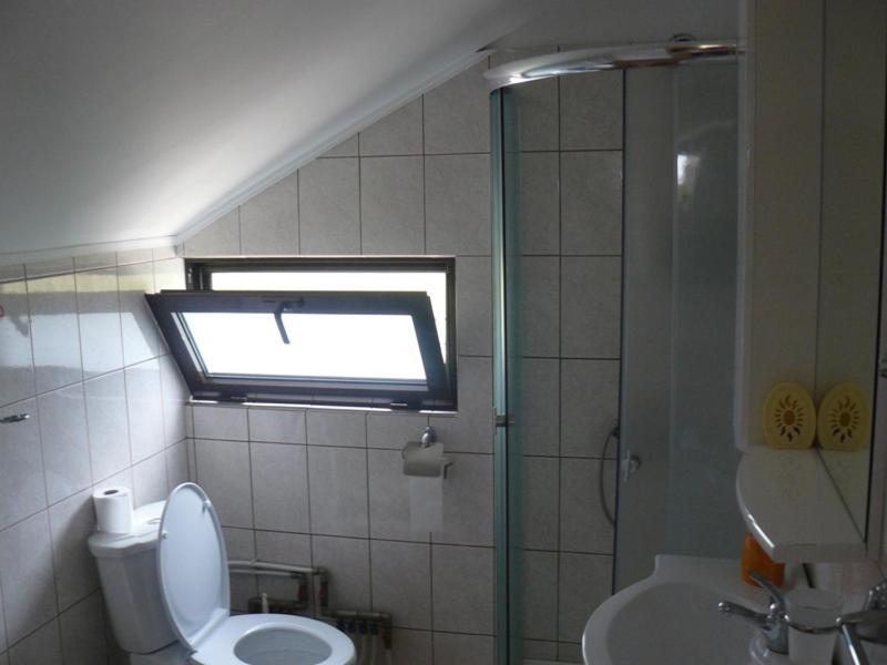 Pensiunea ,,La Struti" Targu Neamt Luaran gambar